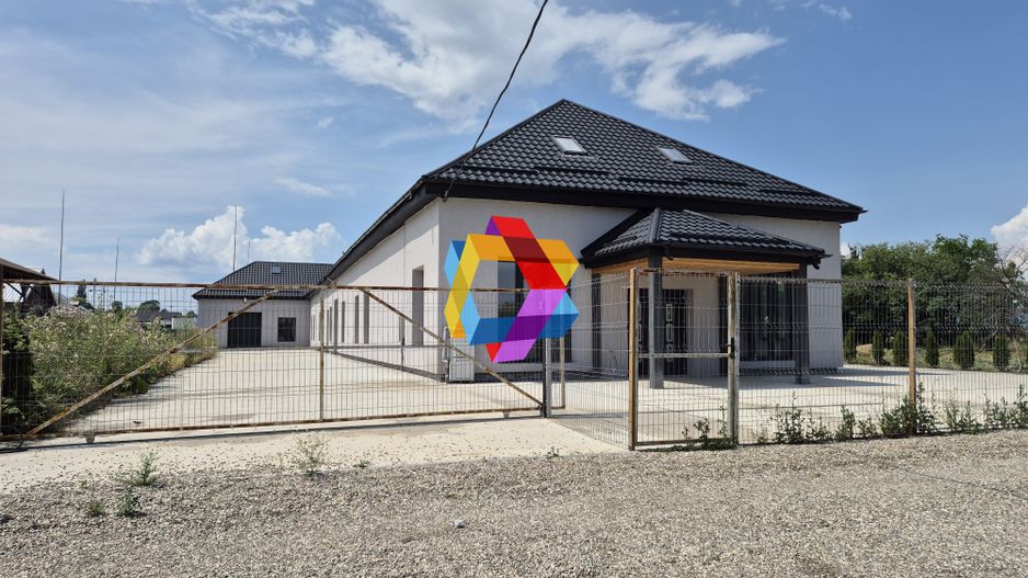 Spatiu industrial- 1240 mp  # plus-imo.ro - Poză 1