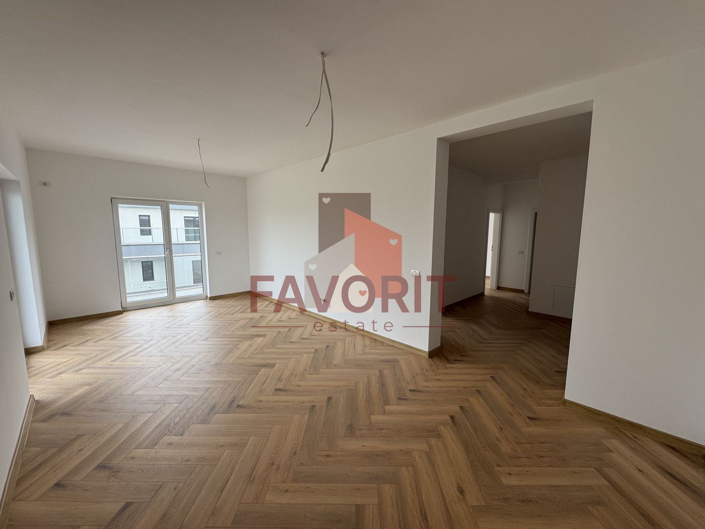 Penthouse cu terasa 70mp si 2 locuri de parcare in zona Torontalului - Poză 2