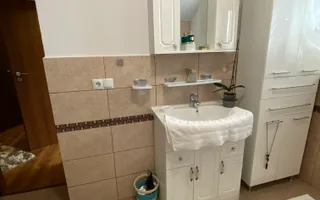Vila  Frumoasa , individuala ,Sibiu ,7 camere , 5 Bai , mobilata ,utilata - Poză 55