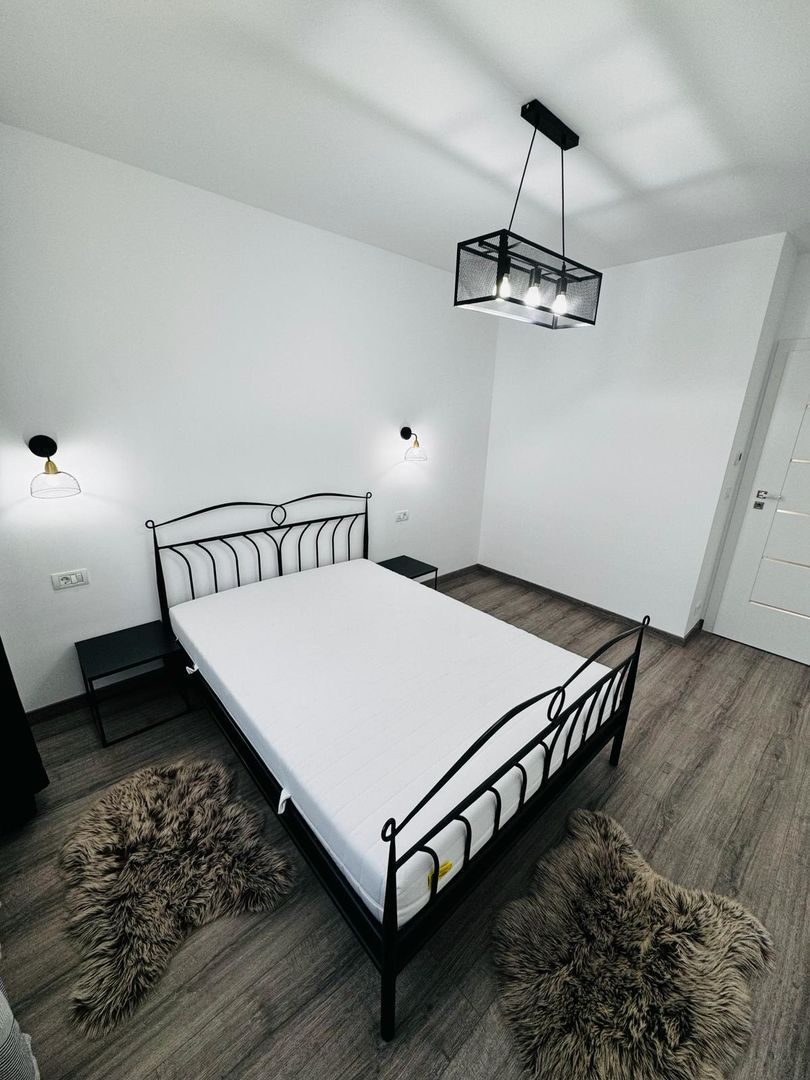 Apartament de inchiriat 3 camere 2 Baii Micalaca, parcare, bloc nou - Poză 12