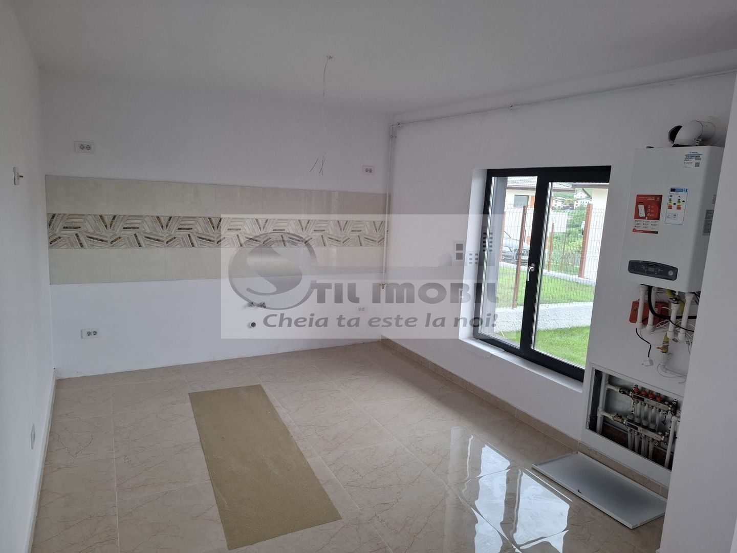 Casa tip Duplex in Valea Adanca 150 000 euro - Poză 18
