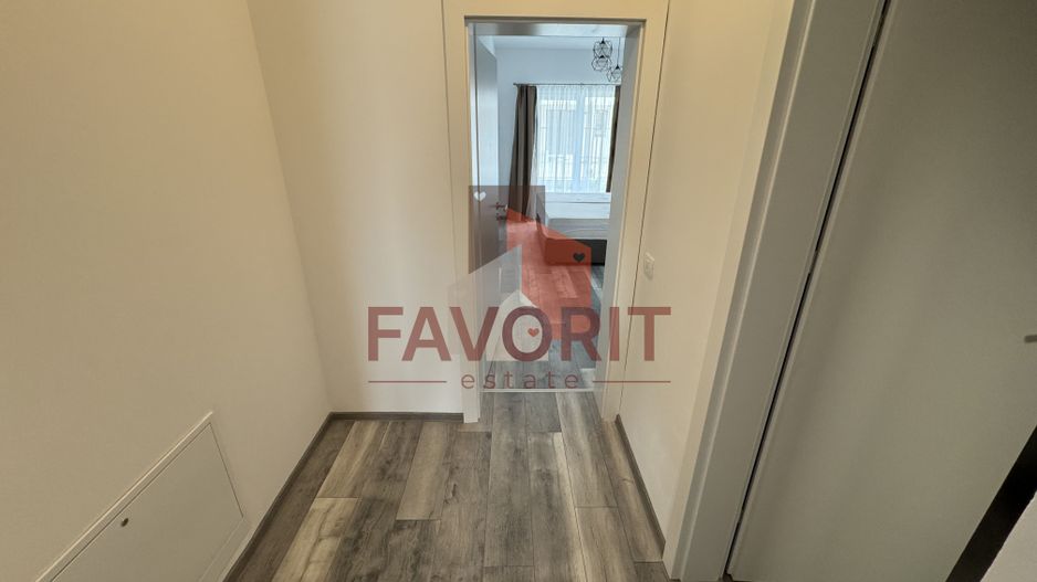 Mobilat si utilat. 2 locuri de parcare. Curte privata in CF - Poză 8