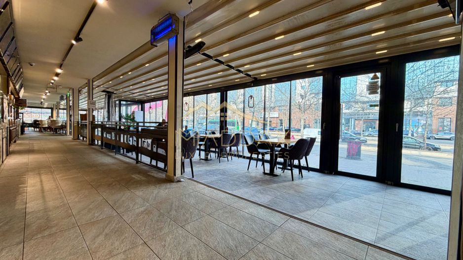 Spatiu Comercial  *731mp* / VAD stradal 31m / 19 locuri de parcare // Unirii - Poză 1