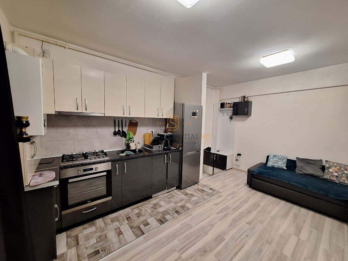 Apartament decomandat cu 2 camere de vanzare, zona Grand Arena Mall - Poză 6