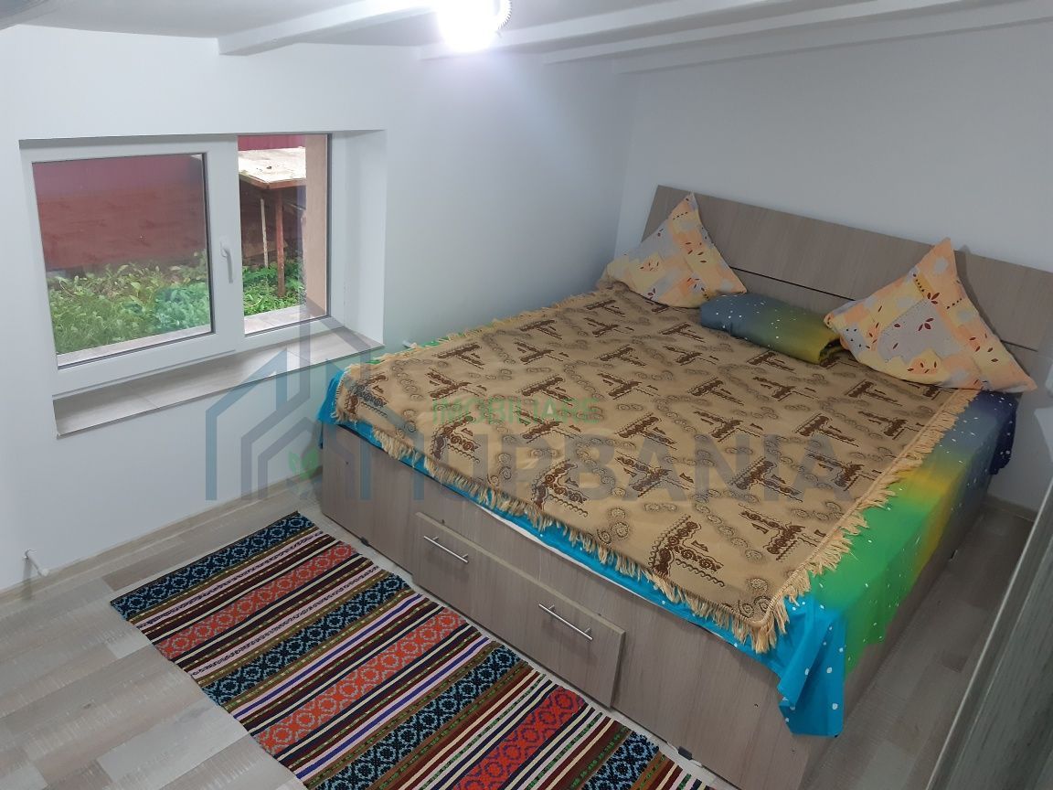 Casă complet renovată și utilată în Prisacani – 70 mp utili, teren 980 mp - Poză 5