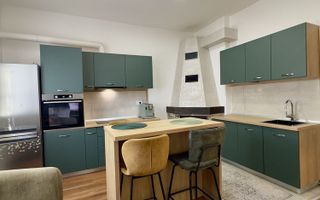 Apartament spațios la casă | renovat complet | cu curte proprie - Poză 1