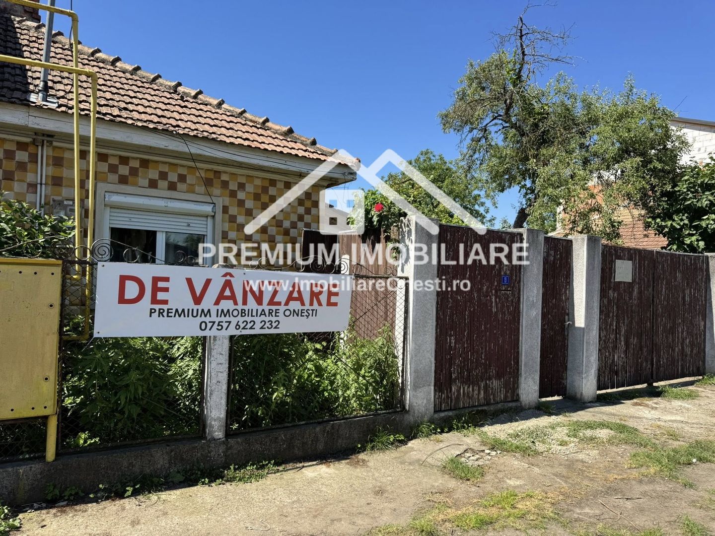 Casa De Vanzare in Onesti - Comision Zero - Poză 1