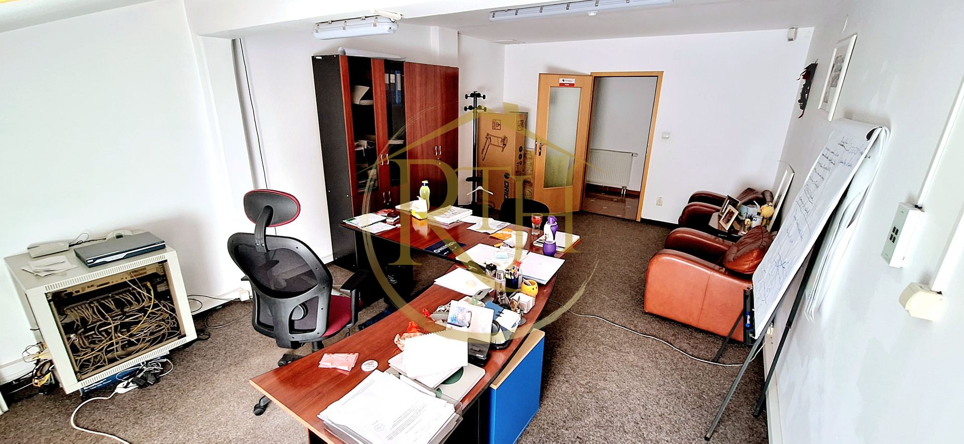 Oferim spre inchiriere spatii pentru birouri si depozit, zona Soarelui - Poză 10