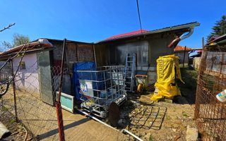 Casă 4 camere, 685 mp teren, renovată 2011 – Mănești, Zalhanaua - Poză 8