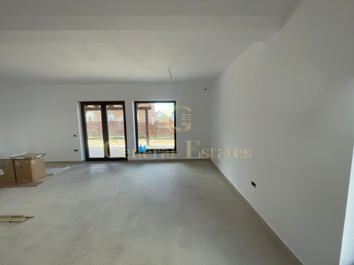 Casă individuală de vânzare – Cartier Izvor, Tărlungeni  Brașov - Poză 5