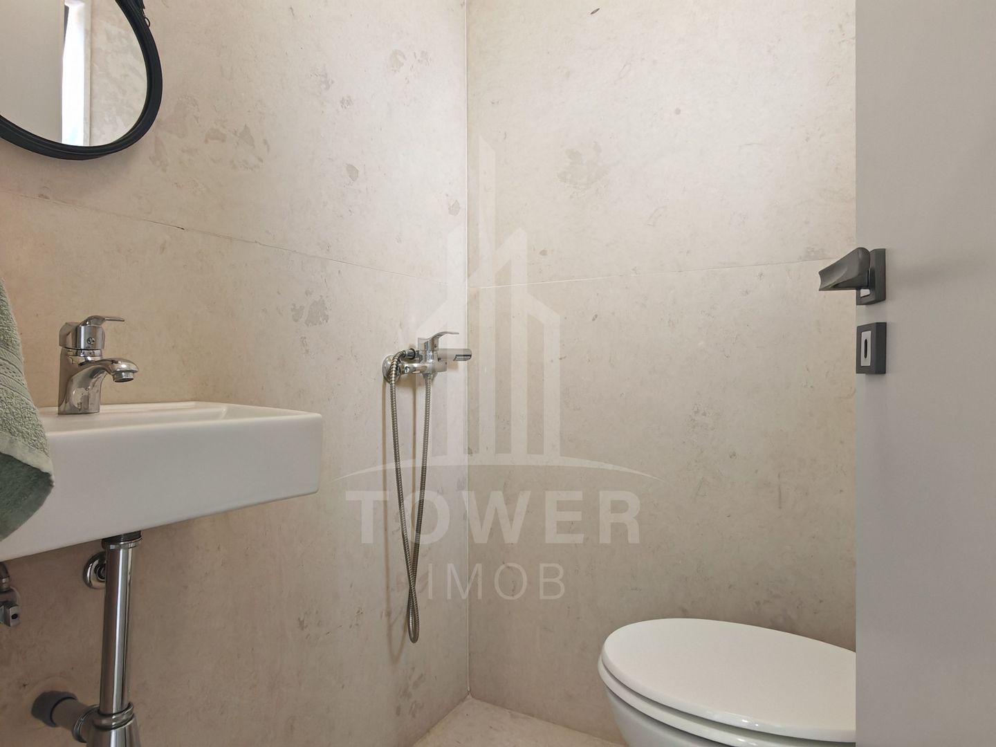 Apartament tip Penthouse cu intrare separată – Șelimbăr, zona Pictor Brana! - Poză 15