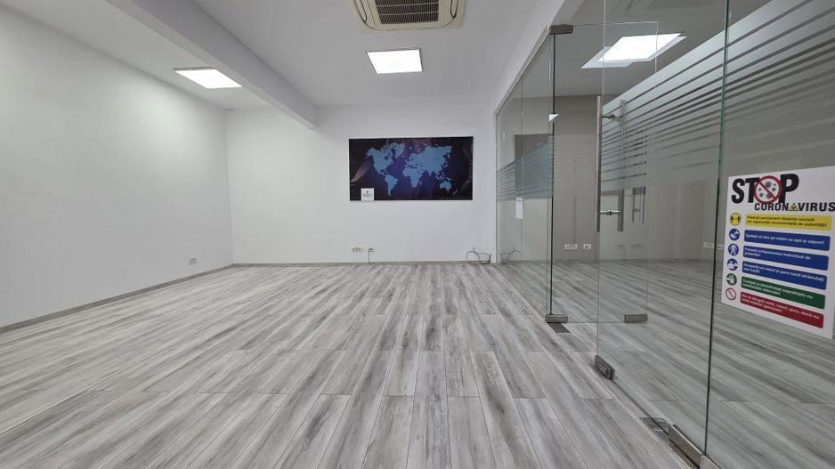 B-dul Mamaia - zona Delfinariu | Spațiu ideal pentru birou | 80mp - Poză 4