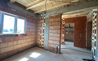 Casă tip duplex curte 350 mp 120 mp utili terasa 22 mp Sura Mare - Poză 16