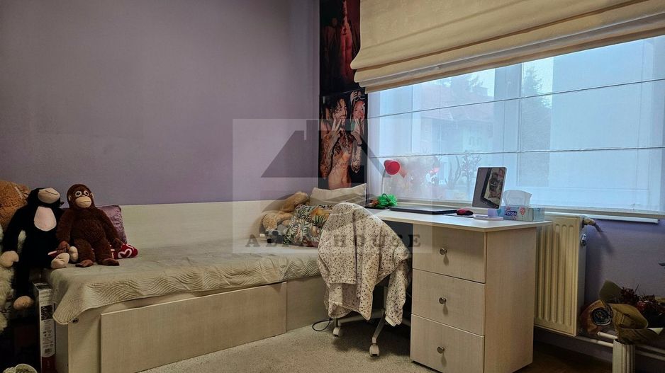 Oportunitate - Apartament cu trei camere in vila, zona Tractorul 70 mp - Poză 15