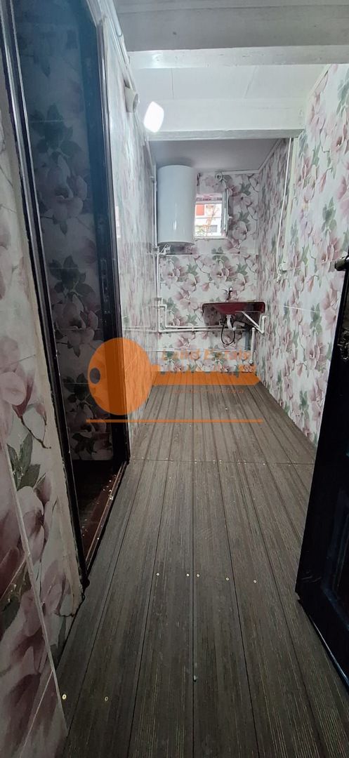 Casa cu 7 camere, fiecare cu grup sanitar propriu – Calea Plevnei - Poză 27