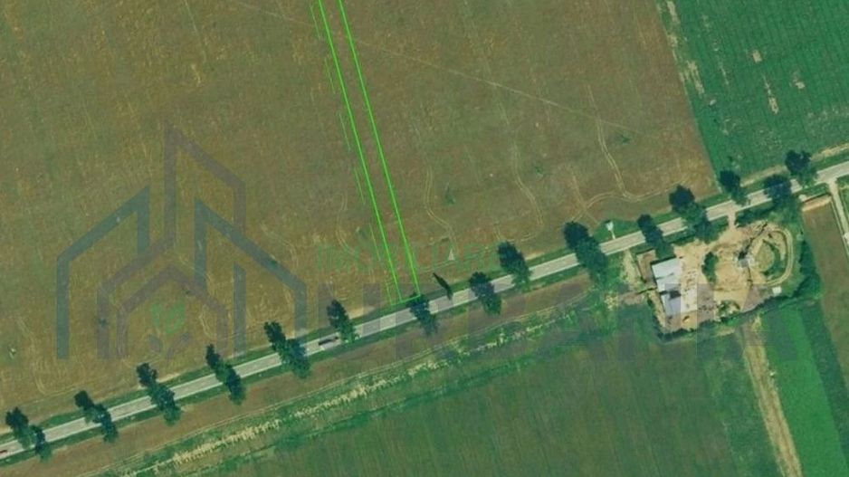 Teren de vânzare în Pașcani, 6000 mp, cu deschidere la Drumul Național - Poză 1