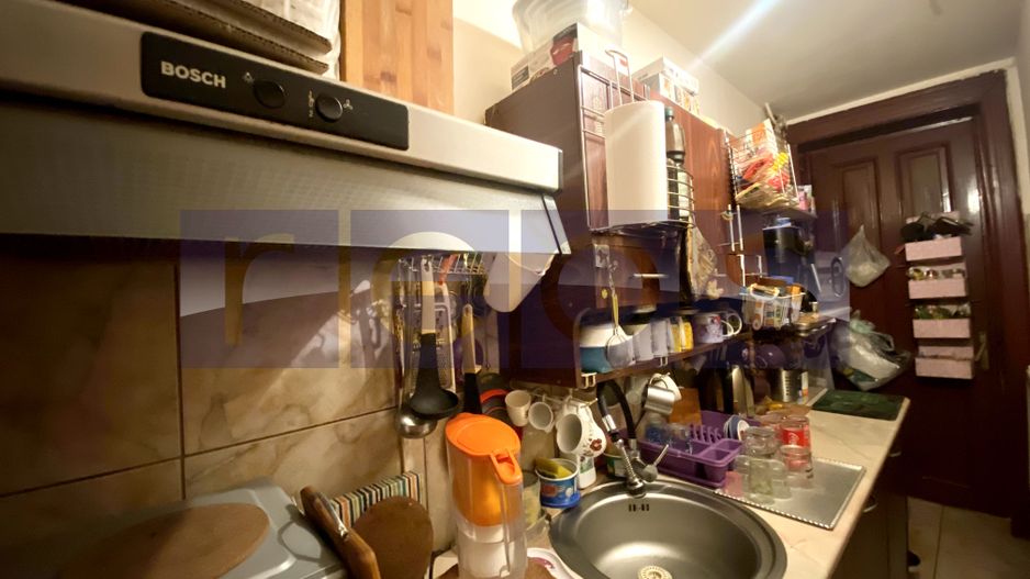 DE VANZARE CASA 6 CAMERE, CURTE SI CONSTRUCTIE SECUNDARA | COTROCENI - Poză 23