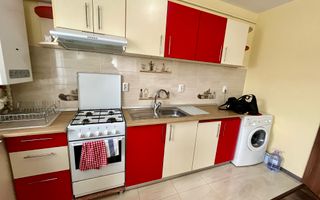 Apartament Cu 2 Camere, Etaj 1, Centru - Poză 6