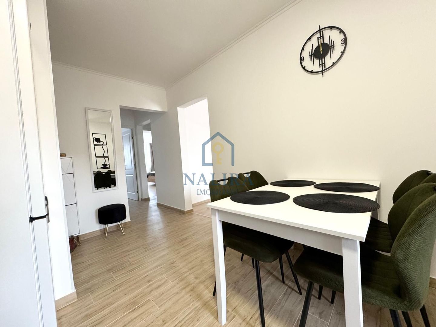 Chirie apartament CENTRAL cu 3 camere - Hortensiei - Poză 13