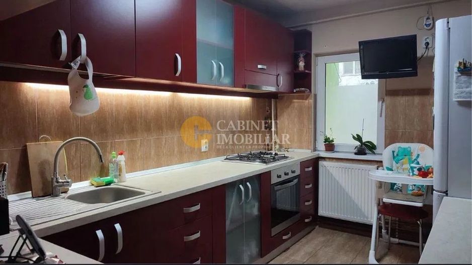3 Camere Decomandat + 2 Bai - Mobilat/Utilat - Zona Dacia - Poză 6