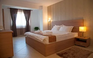 Proprietate cu profit rapid - Hotel cu amplasare premium, Popesti - Poză 27