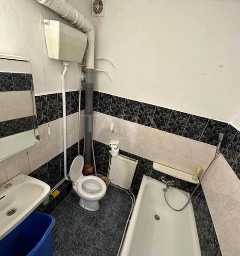 Garsonieră cochetă în Gruia, aproape de stadionul CFR. - Poză 7