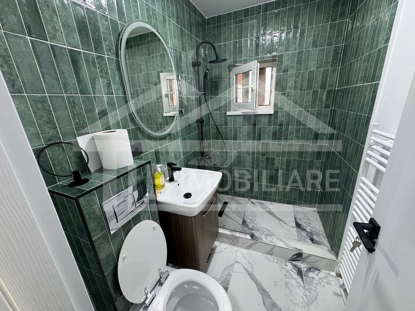 Apartament cu 2 camere, 50mp, decomandat, Zona Centrala - Poză 6