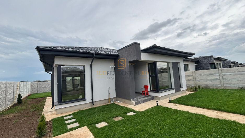 Casa individuala parter, 3 camere, disponibila imediat, teren 370 mp - Poză 1