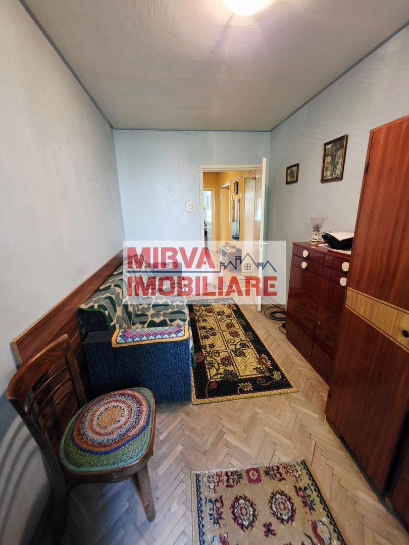Apartament 3 camere, decomandat, parter, zona Republicii - Poză 4