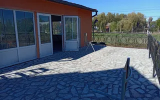 Casa cu 2 corpuri de cladire | zona 7 Noiembrie - Poză 12