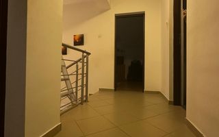 Casă individuală P+1E, construită în 2013–zonă liniștită, exclusiv de case - Poză 12