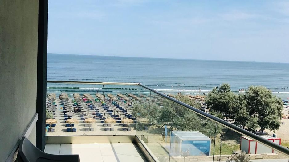 Apartament 3 camere – prima linie la mare – Alezzi Beach Resort - Poză 4