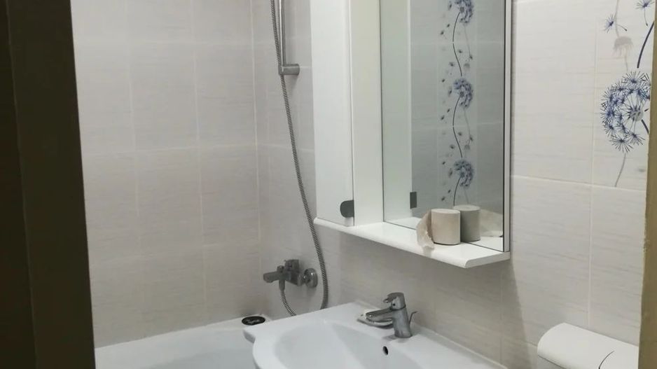 Apartament 2 cam, Micro 19, et 3 - Poză 1