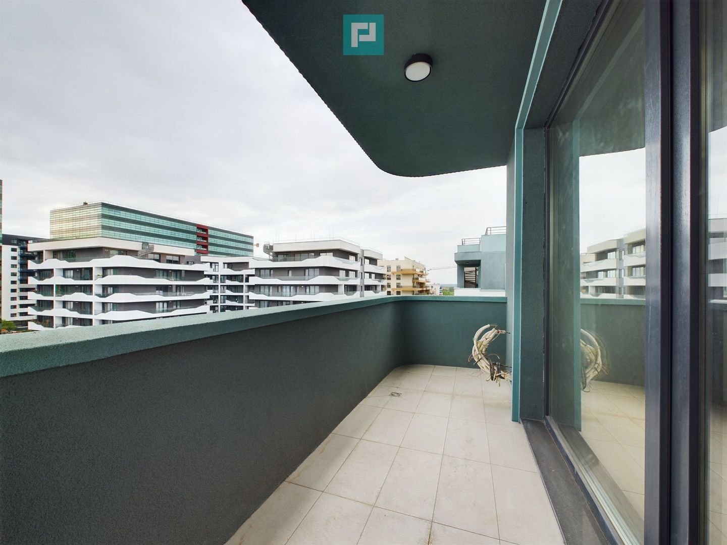 Penthouse Elegant de 4 Camere cu Terasă Panoramică, Bulevardul Pipera - Poză 5