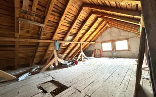 Casa spatioasa cu zona amenajata pentru ferma Cicarlau - Poză 20
