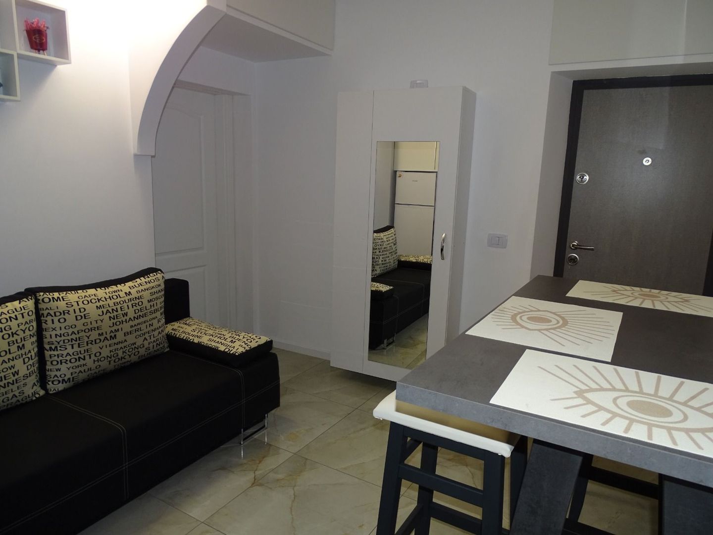 Apartament de închiriat, zonă centrală - Poză 8