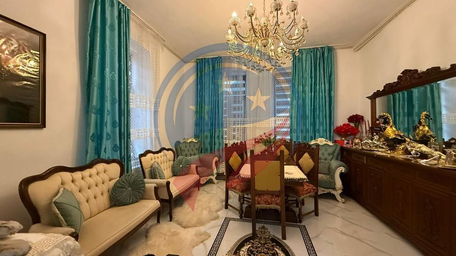 Casa boiereasca situata in zona Ultracentrala - Poză 4