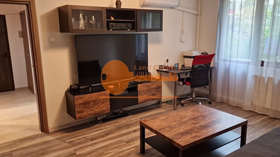 Apartament 3 camere complet renovat, centrala – Drumul Taberei - Poză 1