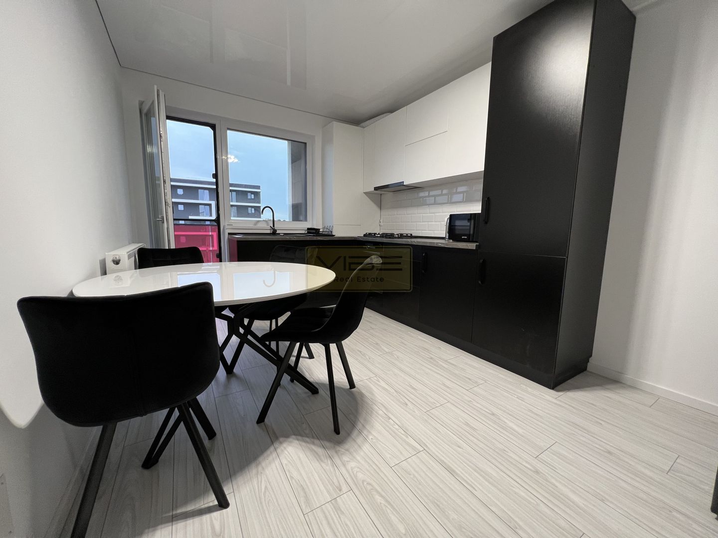 Bucium, 2 camere, Ultimul Apartament, Ideal pentru Chirie - Poză 5