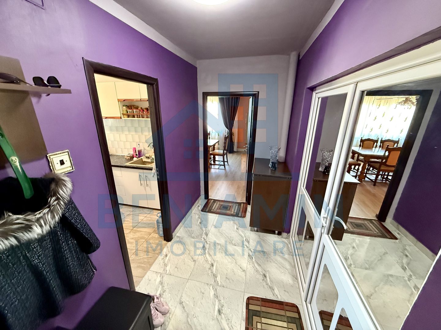 4 camere decomandat 99mp centrala mobilat Craiovita Promenada - Poză 10