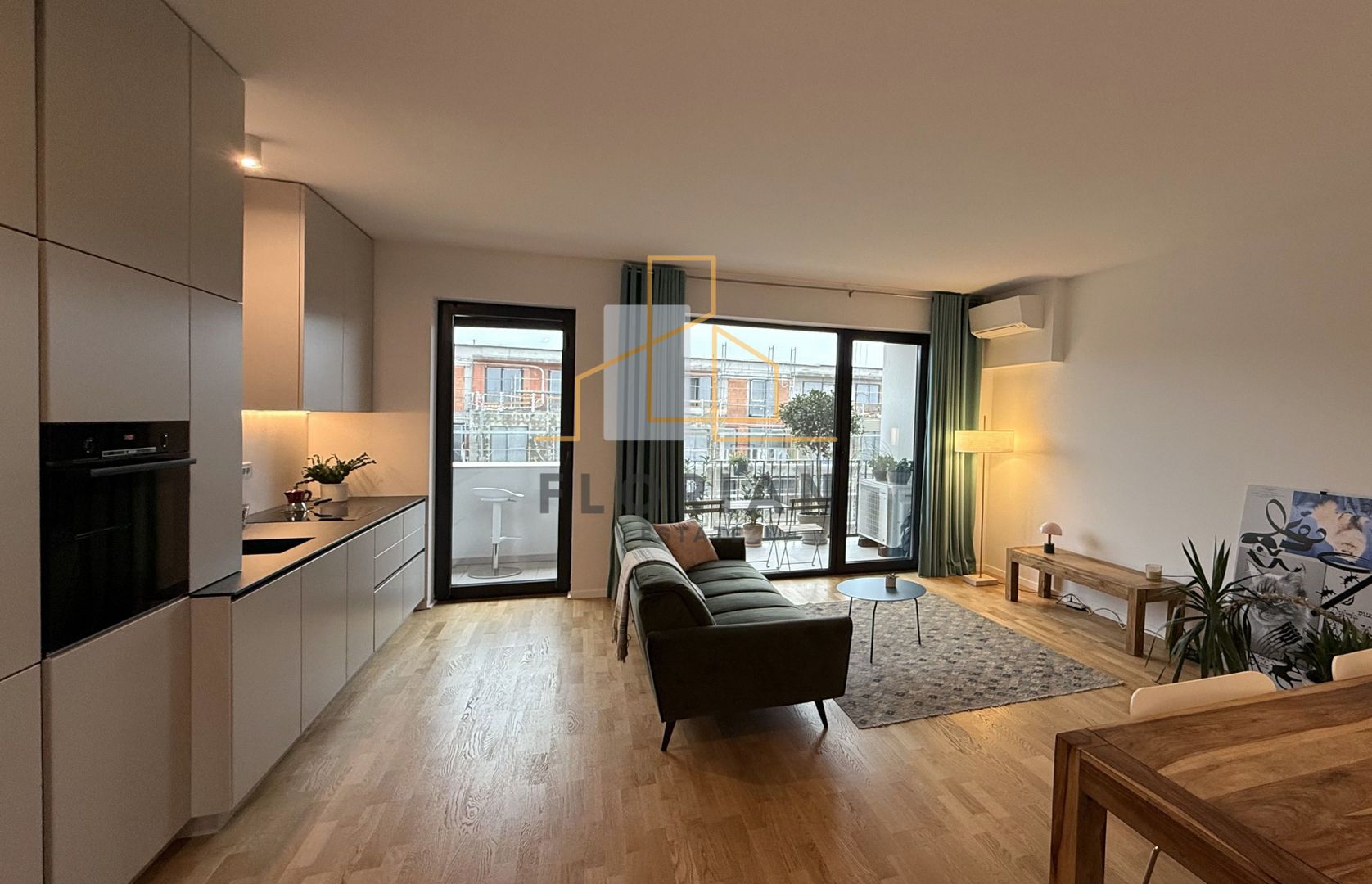 Închiriere apartament 3 camere la  Paltim (+ parcare subterană) - Poză 1