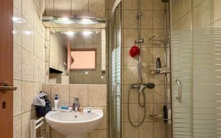 4 camere decomandate, etaj intermediar, Titulescu - Poză 5