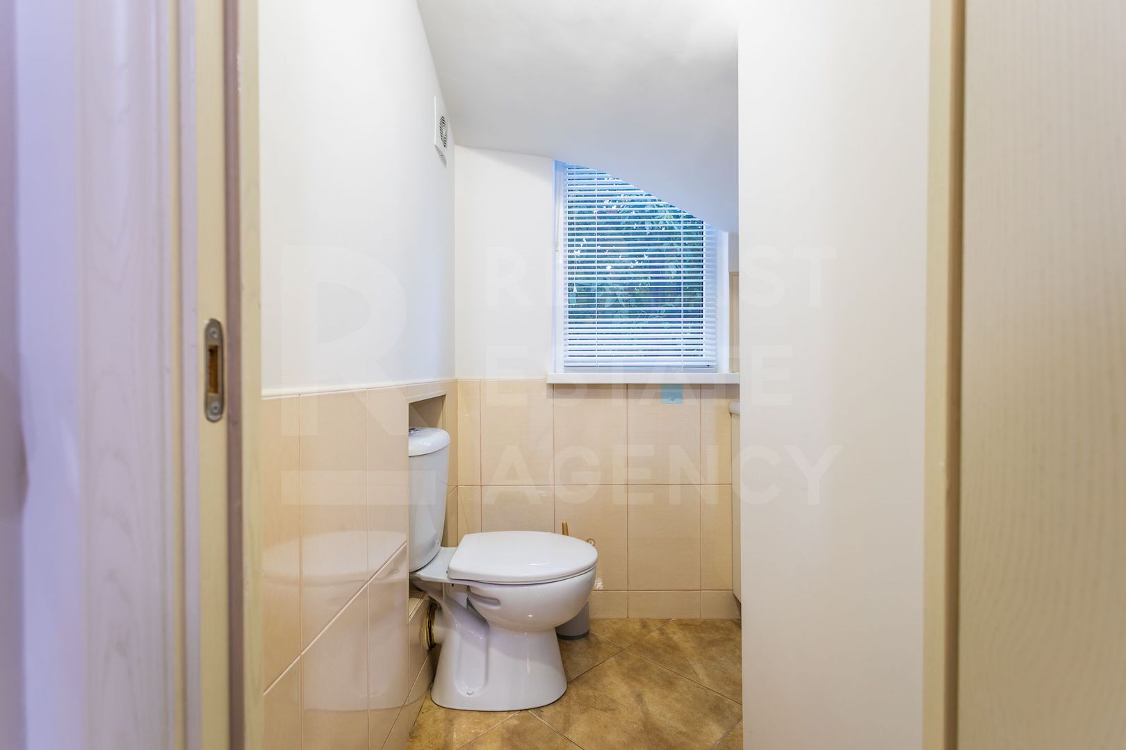 Chirie, casă, 3 camere, strada Sergiu Radautanu Codru - Poză 9