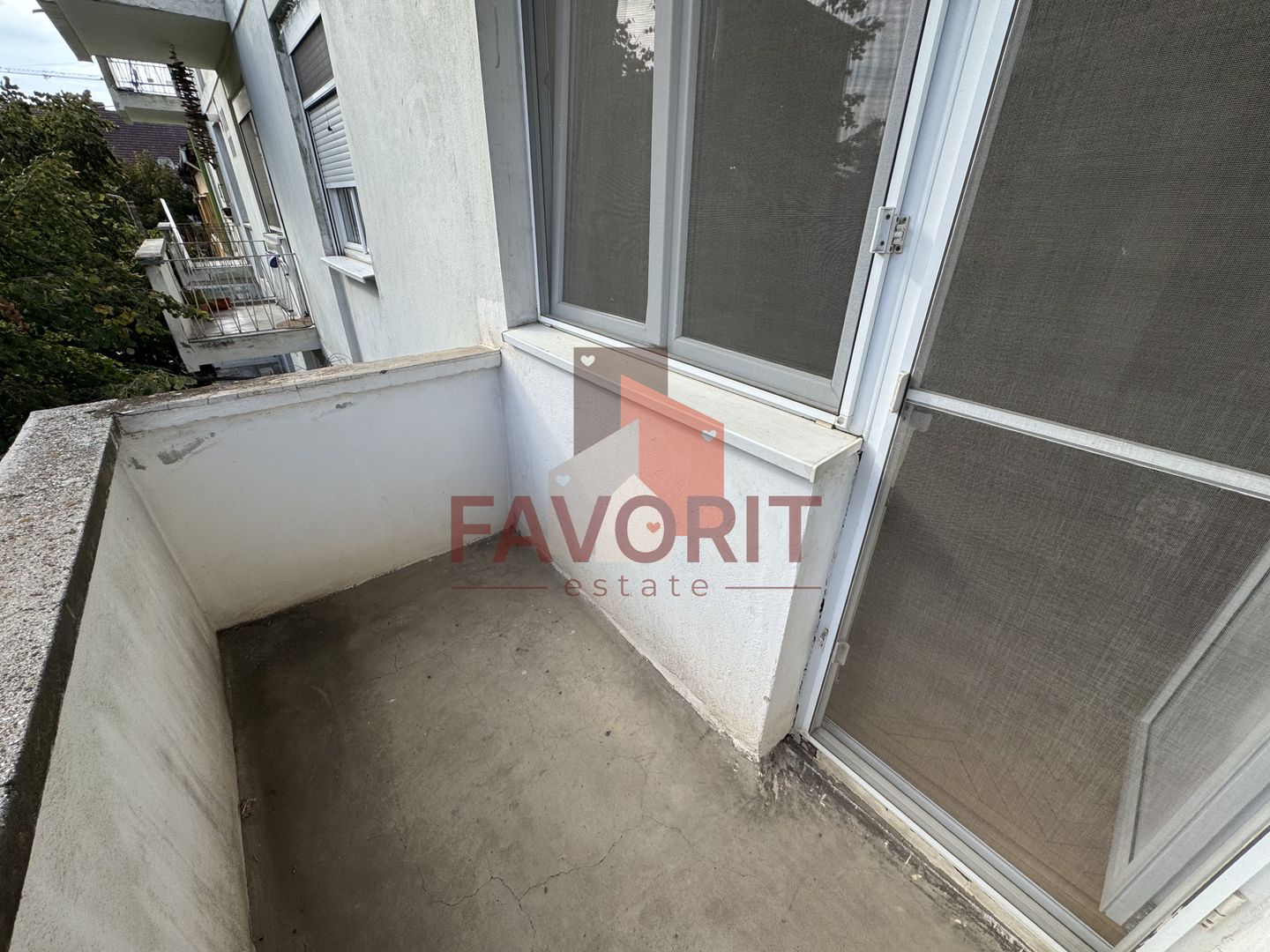 Etaj 2. Centrala proprie. La 400 m de Opera. Disponibil imediat. - Poză 11