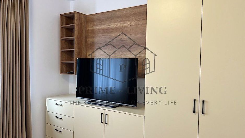 VILA COCHETA CU 4 CAMERE LA INCHIRIERE IN COMPLEX - Poză 5