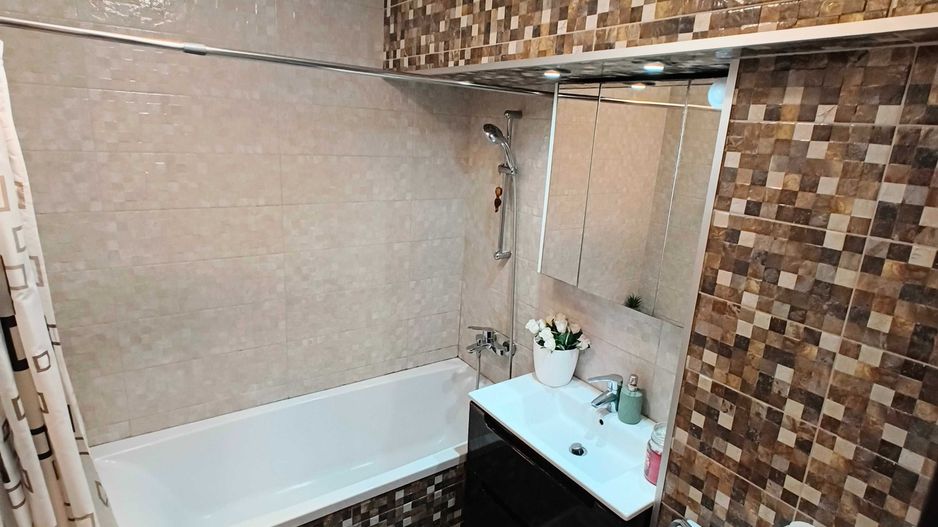 Apartament 3 camere mobilat si utillat  Tiglina 2 - Poză 6