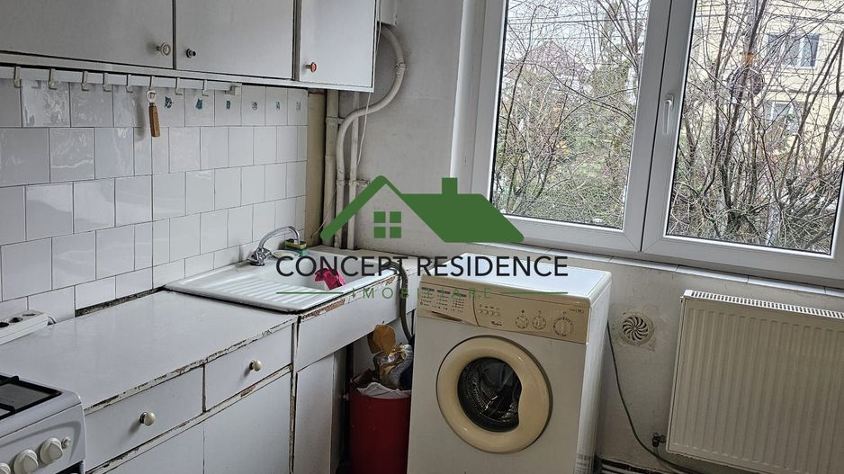 Apartament 4 camere, etaj 1, garaj – Str. Victoriei zona sc. nr. 4 - Poză 6