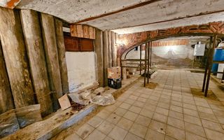 Casa din secolul XIX, ultrafinisata, ultracentral, 855 mp teren - Poză 27