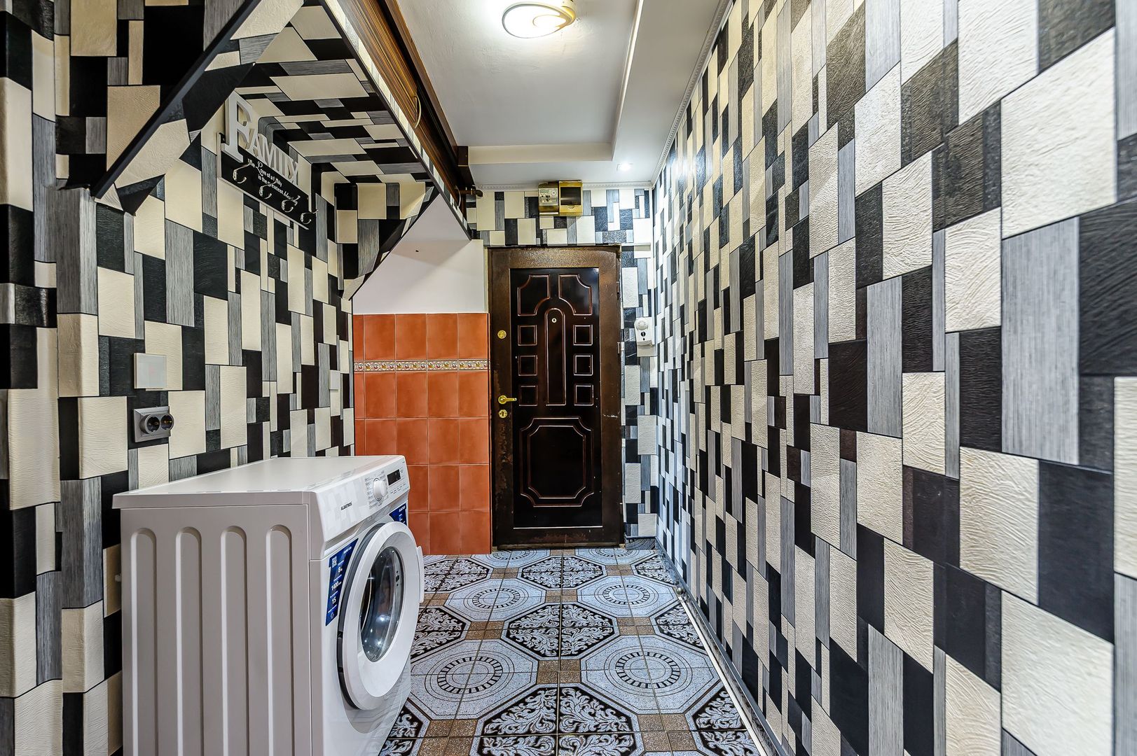 Apartament cu 3 camere cu centrala proprie in zona UTA Comision 0 - Poză 5