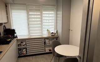 Apartament cu 3 camere/ 72 mp/ renovat complet/ zona Alexandru cel Bun - Poză 4